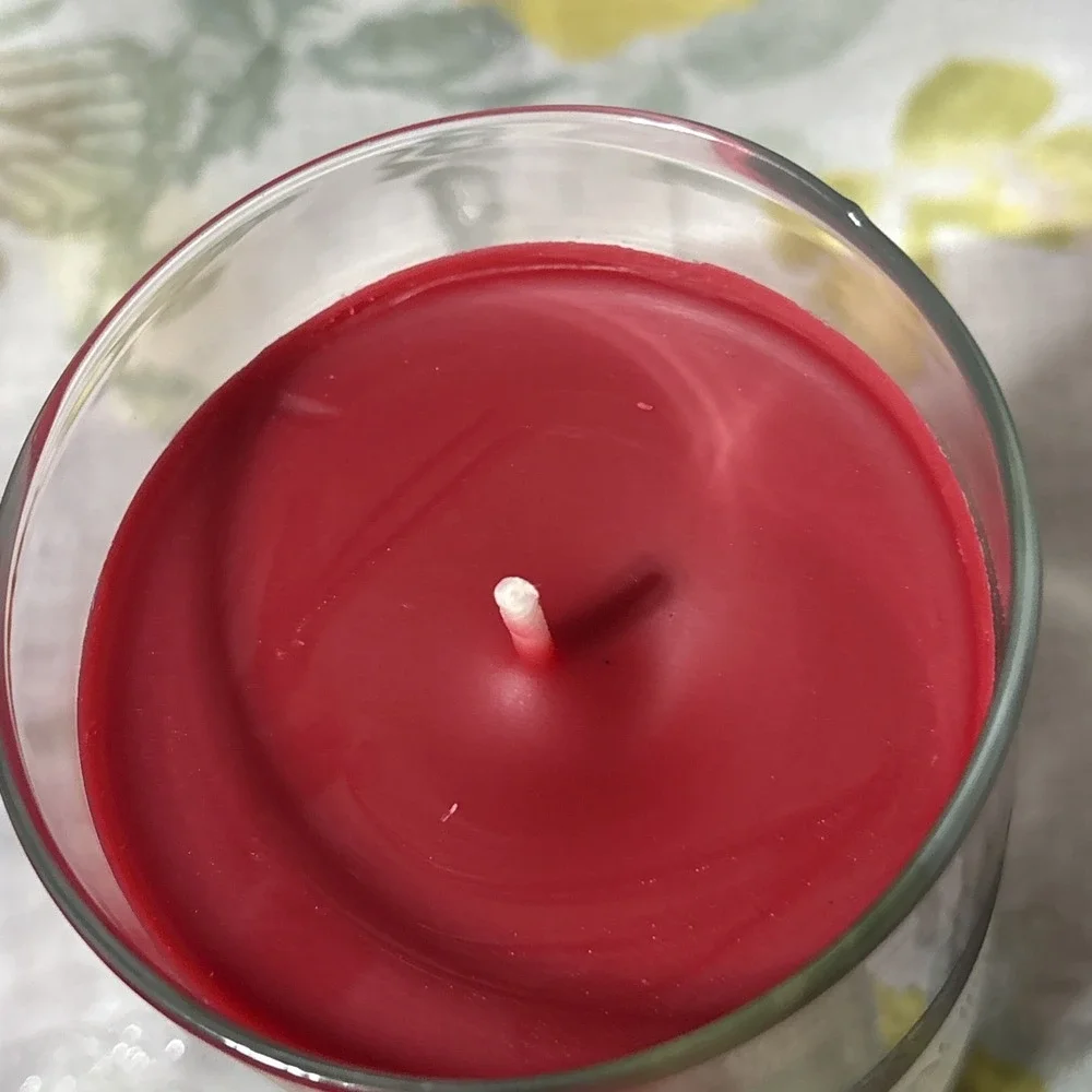 Yankee Candle RED APPLE WREATH 14.25 oz‎ Medium Single Wick Jar Candle New